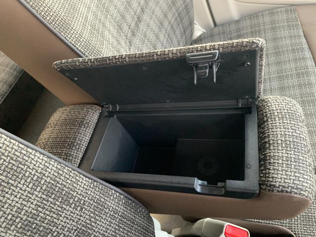 アルトラパンLC L 社外オーディオ(BT/FM/AM/TV)バックカメラ 革巻きハンドル ステリモ アイドリングストップ 横滑り防止 プッシュスタート オートエアコン オートライト 運転席シートヒーター シガーソケット(52枚目)