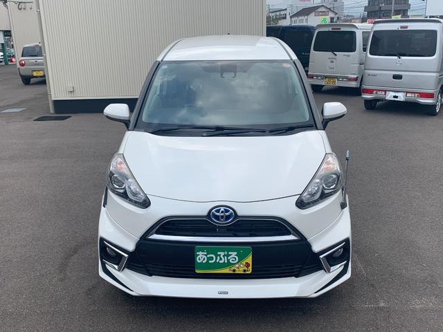 シエンタ ハイブリッドＧ　純正ナビ（ＢＴ／ＦＭ／ＡＭ／ＴＶ）バックカメラ　モデリスタエアロ　ドラレコ　ＥＴＣ　革巻きハンドル　両側パワースライド　ステリモ　横滑り防止　車線逸脱　衝突軽減　トヨタセーフティ　オートライト（5枚目）