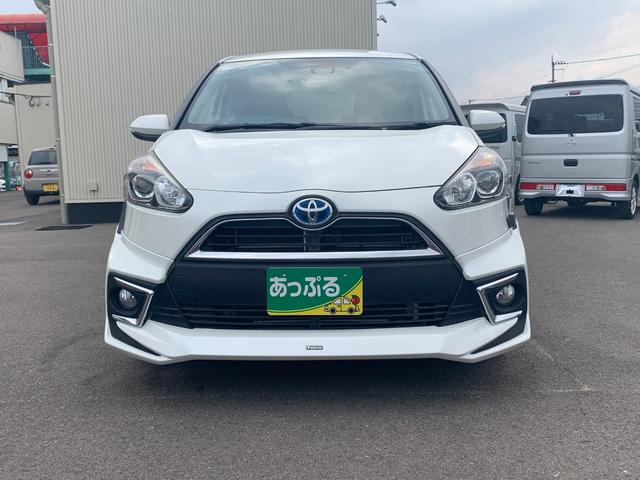 シエンタ ハイブリッドＧ　純正ナビ（ＢＴ／ＦＭ／ＡＭ／ＴＶ）バックカメラ　モデリスタエアロ　ドラレコ　ＥＴＣ　革巻きハンドル　両側パワースライド　ステリモ　横滑り防止　車線逸脱　衝突軽減　トヨタセーフティ　オートライト（6枚目）