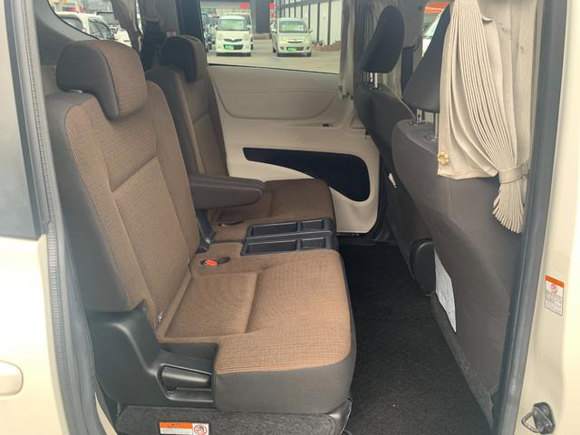 シエンタ ハイブリッドＧ　純正ナビ（ＢＴ／ＦＭ／ＡＭ／ＴＶ）バックカメラ　モデリスタエアロ　ドラレコ　ＥＴＣ　革巻きハンドル　両側パワースライド　ステリモ　横滑り防止　車線逸脱　衝突軽減　トヨタセーフティ　オートライト（29枚目）