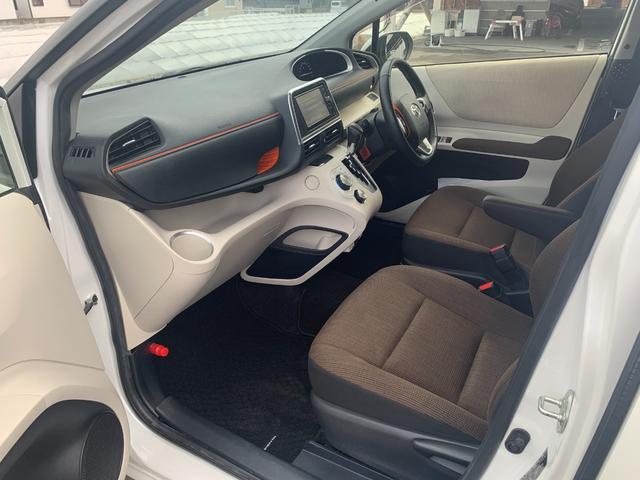 シエンタ ハイブリッドＧ　純正ナビ（ＢＴ／ＦＭ／ＡＭ／ＴＶ）バックカメラ　モデリスタエアロ　ドラレコ　ＥＴＣ　革巻きハンドル　両側パワースライド　ステリモ　横滑り防止　車線逸脱　衝突軽減　トヨタセーフティ　オートライト（30枚目）