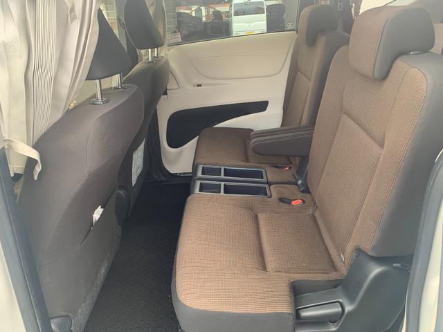 シエンタ ハイブリッドＧ　純正ナビ（ＢＴ／ＦＭ／ＡＭ／ＴＶ）バックカメラ　モデリスタエアロ　ドラレコ　ＥＴＣ　革巻きハンドル　両側パワースライド　ステリモ　横滑り防止　車線逸脱　衝突軽減　トヨタセーフティ　オートライト（32枚目）