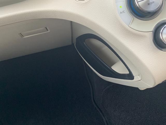 シエンタ ハイブリッドＧ　純正ナビ（ＢＴ／ＦＭ／ＡＭ／ＴＶ）バックカメラ　モデリスタエアロ　ドラレコ　ＥＴＣ　革巻きハンドル　両側パワースライド　ステリモ　横滑り防止　車線逸脱　衝突軽減　トヨタセーフティ　オートライト（49枚目）