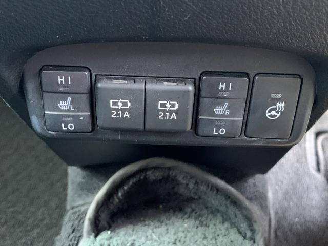 シエンタ G クエロ 純正ナビ ワンオーナー Bluetooth フリップダウンモニター 両側パワースライドドア バックカメラ ドラレコ ETC オートハイビーム ステリモ ステアリングヒーター 衝突軽減 オートエアコン(46枚目)