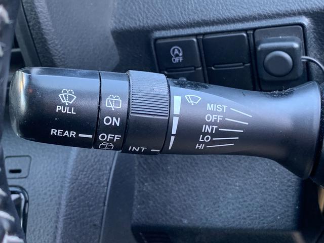 シエンタ G クエロ 純正ナビ ワンオーナー Bluetooth フリップダウンモニター 両側パワースライドドア バックカメラ ドラレコ ETC オートハイビーム ステリモ ステアリングヒーター 衝突軽減 オートエアコン(49枚目)