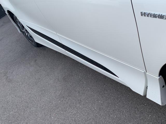 TOYOTA SIENTA HYBRID FUNBASE G