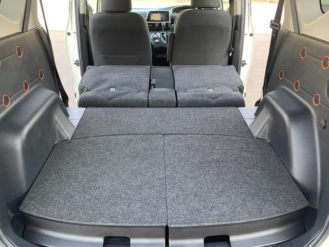 TOYOTA SIENTA HYBRID FUNBASE G