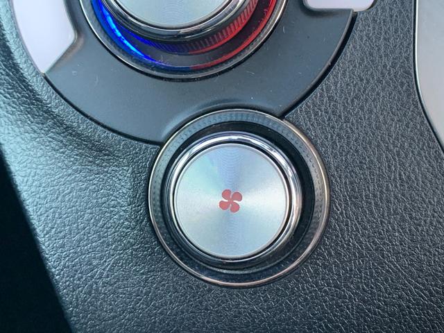 TOYOTA SIENTA HYBRID FUNBASE G