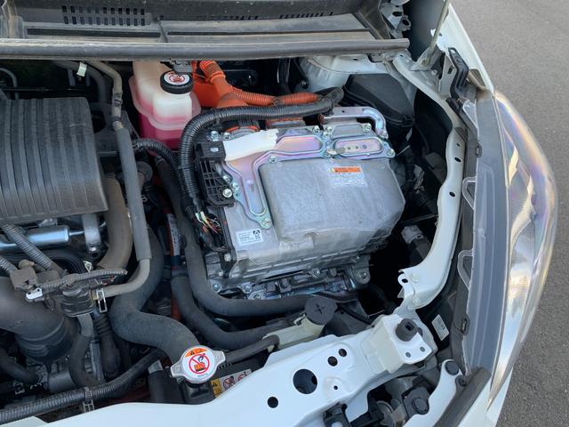 TOYOTA SIENTA HYBRID FUNBASE G