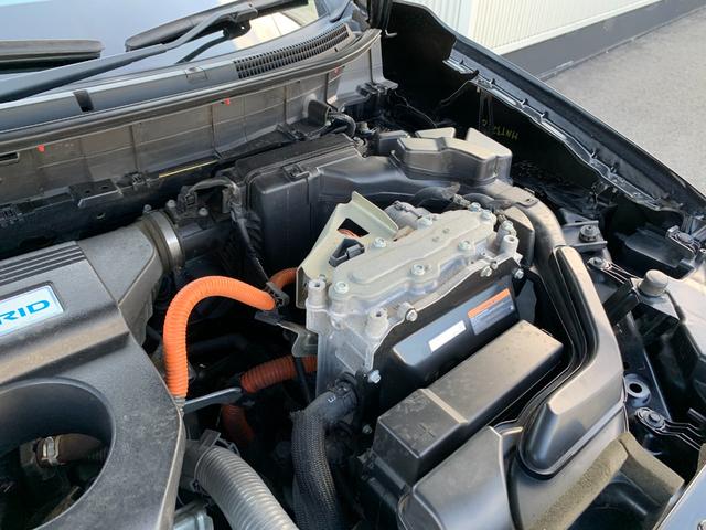 エクストレイル ２０Ｘ　ハイブリッド　エマージェンシーブレーキＰ　４ＷＤ　純正８インチナビ（ＴＶ／ＢＴ／ＦＭ／ＡＭ）　バックカメラ　革巻きハンドル　ステリモ　電動リアゲート　前席シートヒーター　ＥＴＣ　オートライト　オートエアコン　電格ミラー　マット　バイザー（58枚目）