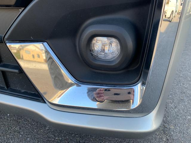 スペーシアカスタム ハイブリッドＸＳ　純正９インチナビ（ＴＶ／ＢＴ／ＦＭ／ＡＭ）　アラウンドビューモニター　ステアリングヒーター　前席シートヒーター　ヘッドアップディスプレイ　両側パワスラ　アイドリングストップ　ハーフレザーシート（18枚目）