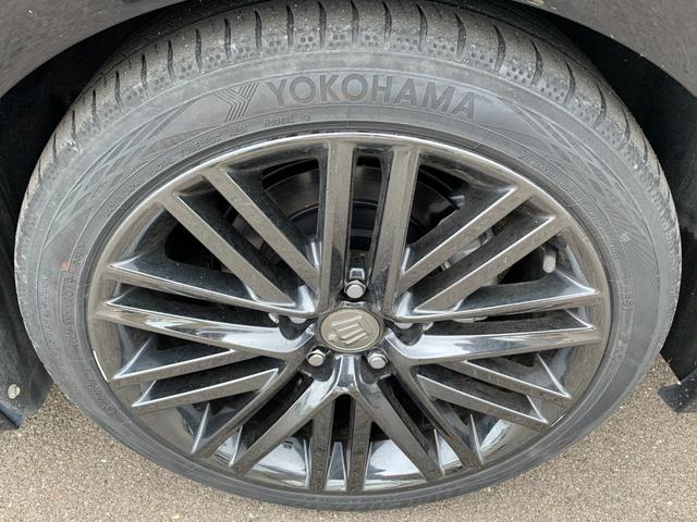 クラウンハイブリッド アスリートＳ　ブラックスタイル　純正ナビ（ＴＶ／ＢＴ／ＦＭ）　バックカメラ　サンルーフ　革巻きハンドル　ドラレコ　スイングレジスター　ステリモ　クルコン　前席シートヒーター　電動シート　コーナーセンサー　横滑り防止　オートエアコン（7枚目）