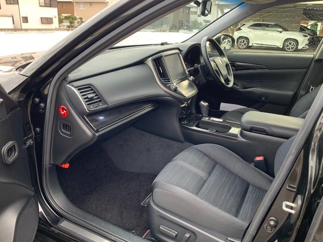 クラウンハイブリッド アスリートＳ　ブラックスタイル　純正ナビ（ＴＶ／ＢＴ／ＦＭ）　バックカメラ　サンルーフ　革巻きハンドル　ドラレコ　スイングレジスター　ステリモ　クルコン　前席シートヒーター　電動シート　コーナーセンサー　横滑り防止　オートエアコン（25枚目）