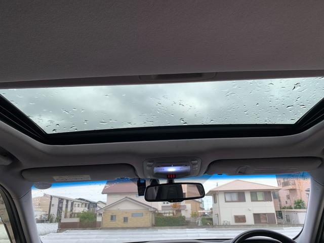 クラウンハイブリッド アスリートＳ　ブラックスタイル　純正ナビ（ＴＶ／ＢＴ／ＦＭ）　バックカメラ　サンルーフ　革巻きハンドル　ドラレコ　スイングレジスター　ステリモ　クルコン　前席シートヒーター　電動シート　コーナーセンサー　横滑り防止　オートエアコン（33枚目）