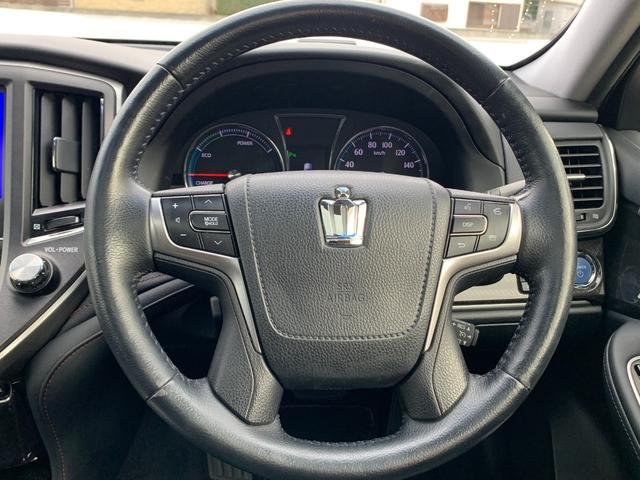 クラウンハイブリッド アスリートＳ　ブラックスタイル　純正ナビ（ＴＶ／ＢＴ／ＦＭ）　バックカメラ　サンルーフ　革巻きハンドル　ドラレコ　スイングレジスター　ステリモ　クルコン　前席シートヒーター　電動シート　コーナーセンサー　横滑り防止　オートエアコン（36枚目）