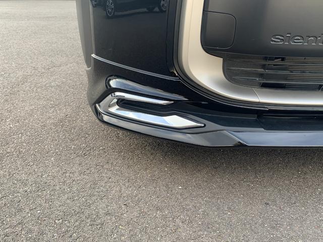 シエンタ ハイブリッドＺ　１０．５インチ純正ナビ（ＢＴ／ＦＭ／ＡＭ／ＴＶ）バックカメラ　全方位カメラ　ブラインドスポット　ビルトインＥＴＣ　前席シートヒーター　前後ドラレコ　ステアリングヒーター　モデリスタエアロ（Ｆ／Ｓ／Ｒ）（18枚目）