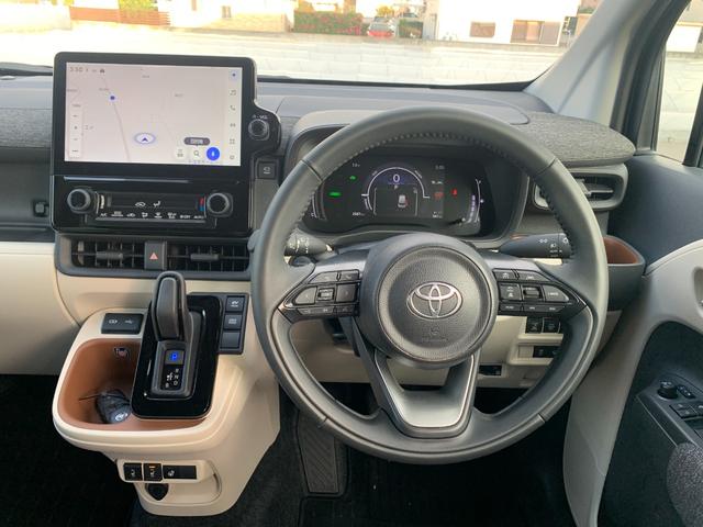 シエンタ ハイブリッドＺ　１０．５インチ純正ナビ（ＢＴ／ＦＭ／ＡＭ／ＴＶ）バックカメラ　全方位カメラ　ブラインドスポット　ビルトインＥＴＣ　前席シートヒーター　前後ドラレコ　ステアリングヒーター　モデリスタエアロ（Ｆ／Ｓ／Ｒ）（40枚目）