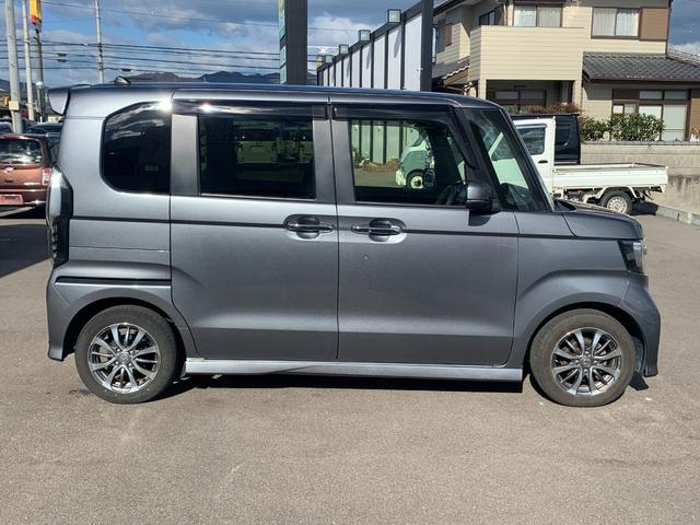 Ｎ－ＢＯＸカスタム Ｌ　純正オーディオナビ　フルセグ　Ｂｌｕｅｔｏｏｔｈ　ＣＤ　バックカメラ　ホンダセンシング　ＥＴＣ　ドラレコ　シートヒーター　ＬＥＤヘッドライト　電格ミラー　ステリモ　クルコン（8枚目）