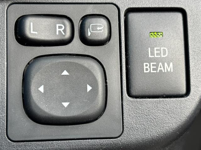 �����C������΍Еی��̑㗝�X�ł��̂Ŗ�����̎��̂����S�B�C�ӕی��͎Ԃ��w������Ƃ��Ɍ��������K�v�ł��B�v���̃X�^�b�t�����z��ۏ؂��܂߂Ă��q�l�̍őP�ȕی����e���Ă����Ē����܂��B