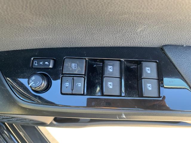 �����₢���킹�́A�s�d�k�@�O�W�W�|�U�V�W�|�Q�T�W�W�@�C�y�ɂ��d�b�������I�������₢���킹���[���ł��n�j�ł��B