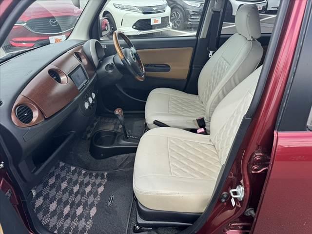 ミラジーノ プレミアムＬ　車検整備付　社外ＳＤナビ　地デジ　ＤＶＤ再生　ＥＴＣ　ＭＯＭＯ製ウッドコンビハンドル　電格ミラー　キーレス　レザー調シートカバー　ＬＥＤヘッド　フォグライト　Ｐガラス　社外１４ＡＷ　マットバイザー（17枚目）