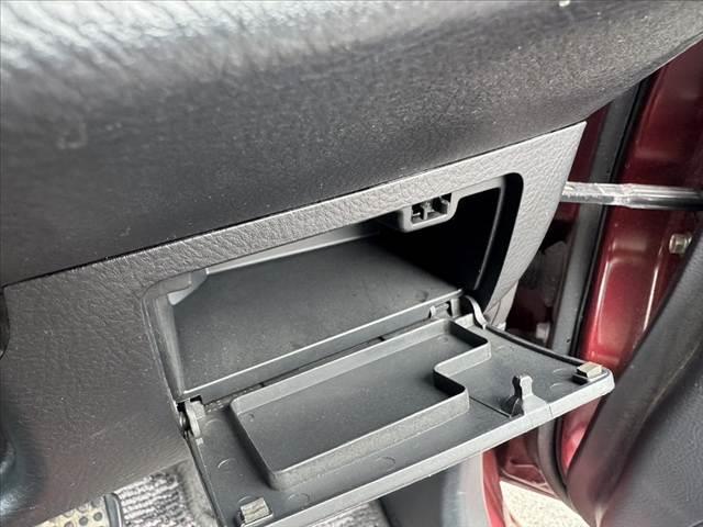 ミラジーノ プレミアムＬ　車検整備付　社外ＳＤナビ　地デジ　ＤＶＤ再生　ＥＴＣ　ＭＯＭＯ製ウッドコンビハンドル　電格ミラー　キーレス　レザー調シートカバー　ＬＥＤヘッド　フォグライト　Ｐガラス　社外１４ＡＷ　マットバイザー（23枚目）