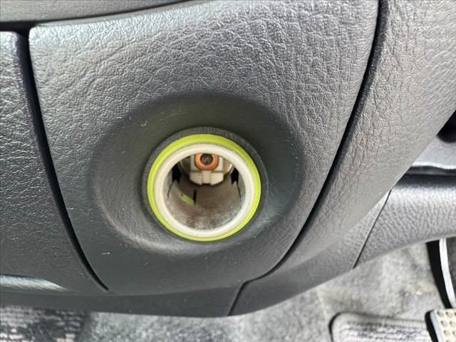 ミラジーノ プレミアムＬ　車検整備付　社外ＳＤナビ　地デジ　ＤＶＤ再生　ＥＴＣ　ＭＯＭＯ製ウッドコンビハンドル　電格ミラー　キーレス　レザー調シートカバー　ＬＥＤヘッド　フォグライト　Ｐガラス　社外１４ＡＷ　マットバイザー（24枚目）