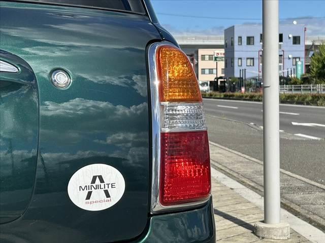 ミラジーノ ミニライトスペシャル　後期　ベージュレザー調シートカバー　メッキフォグ　ミニライト専用１４ＡＷ　純正オーディオ　スペアキー　電格メッキミラー　シガーソケット　プライバシーガラス　マット　ドアバイザー（34枚目）