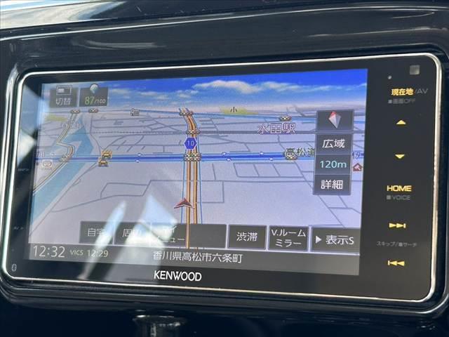 ハイラックス Ｚ　４ＷＤ　ベッドライナー　プリクラ　クルコン　オートＬＥＤ　フォグ　社外ＳＤナビ　フルセグ　ＢＴ　ＤＶＤ　Ｂカメラ　ステリモ　ＦＲドラレコ　ＥＴＣ　スマートキーＸ２　社外１７ＡＷ　レザー調シートカバー（3枚目）