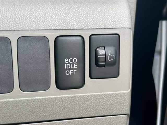 ムーヴコンテ 　後期　禁煙　車検整備付　ホワイトルーフ＆ミラー　エコアイドル　電格ミラー　社外ＳＤナビ　フルセグ　ＢＴ　ＤＶＤ　Ｂカメラ　キーレス　スペアキー　チルトステア　シートリフター　Ｐガラス　社外足廻り（6枚目）