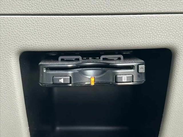 ムーヴコンテ 　後期　禁煙　車検整備付　ホワイトルーフ＆ミラー　エコアイドル　電格ミラー　社外ＳＤナビ　フルセグ　ＢＴ　ＤＶＤ　Ｂカメラ　キーレス　スペアキー　チルトステア　シートリフター　Ｐガラス　社外足廻り（25枚目）