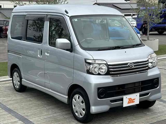 アトレーワゴン カスタムターボＲ　中期　禁煙車　両側スライド　純正ＣＤオーディオ　スマートミラー型ＦＲドラレコ　電格ミラー　キーレス　スペアキー　アームレスト　プライバシーガラス　マットバイザー（10枚目）