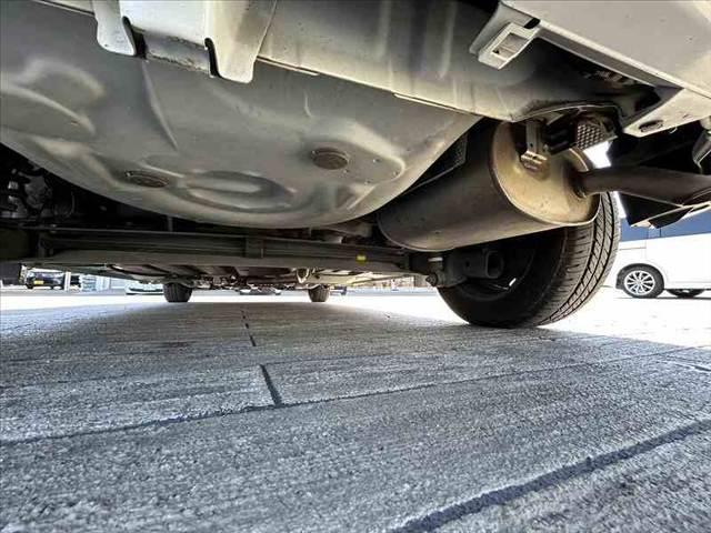 シエンタ Ｇ　禁煙車　両電スラ　Ｆシートヒーター　純正ＳＤナビ　フルセグ　ＢＴ　ＤＶＤ　Ｂカメラ　ステリモ　スマートキー　ＥＴＣ　チルトステア　シートリフター　電格ミラーウインカー　Ａストップ　Ｐガラス（44枚目）