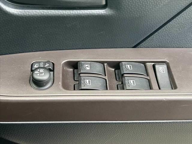 タンク G S 禁煙車 車検整備付 SA2 両電スラ 純正SDナビ フルセグ BT Bカメラ ステリモ スマートキー Aストップ オートライト ETC クルコン 電格ミラー Rロール チルトステア Pガラス(25枚目)