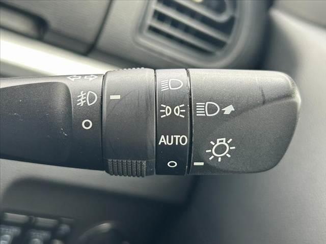 タント カスタムＸ　トップエディションＶＳ　ＳＡＩＩＩ　後期　禁煙車　車検整備付　Ａハイビーム　両電スラ　コーナーセンサー　パノラマＭ　純正８インチナビ　フルセグ　ＢＴ　ＤＶＤ　ステリモ　スマートキー　シートヒーター　ハーフレザー　ＥＴＣ　ドラレコ　ＬＥＤ（7枚目）