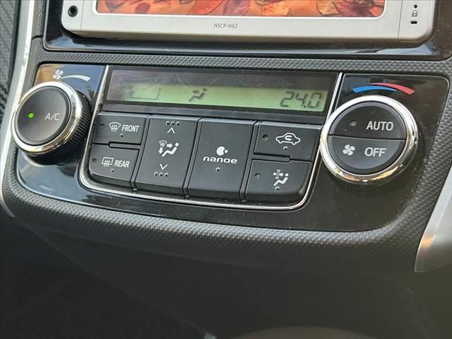 カローラフィールダー １．５Ｘ　禁煙車　車検整備付　アイドリングストップ　ＡＡＣ　純正ＳＤナビ　地デジ　Ｂｌｕｅｔｏｏｔｈ　Ｂカメラ　キーレス　ＥＴＣ　ドラレコ　電格ミラーウインカー　チルトステア　シートリフター（7枚目）