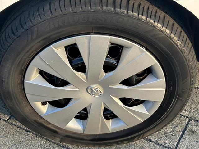 カローラフィールダー １．５Ｘ　禁煙車　車検整備付　アイドリングストップ　ＡＡＣ　純正ＳＤナビ　地デジ　Ｂｌｕｅｔｏｏｔｈ　Ｂカメラ　キーレス　ＥＴＣ　ドラレコ　電格ミラーウインカー　チルトステア　シートリフター（39枚目）