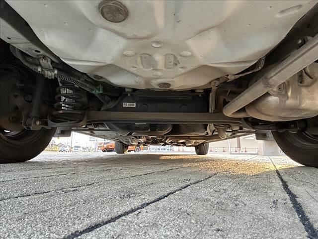 カローラフィールダー １．５Ｘ　禁煙車　車検整備付　アイドリングストップ　ＡＡＣ　純正ＳＤナビ　地デジ　Ｂｌｕｅｔｏｏｔｈ　Ｂカメラ　キーレス　ＥＴＣ　ドラレコ　電格ミラーウインカー　チルトステア　シートリフター（42枚目）