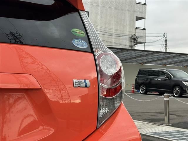 アクア Ｓ　禁煙車　スマートキーＸ２　ＯＰ１６インチＡＷ　大型リアスポ　社外ＳＤナビ　フルセグ　ＢＴ　ＤＶＤ　Ｂカメラ　オートライト　チルトステア　シートリフターＰガラス　ＥＴＣ　電格ウインカーミラー　マット（37枚目）