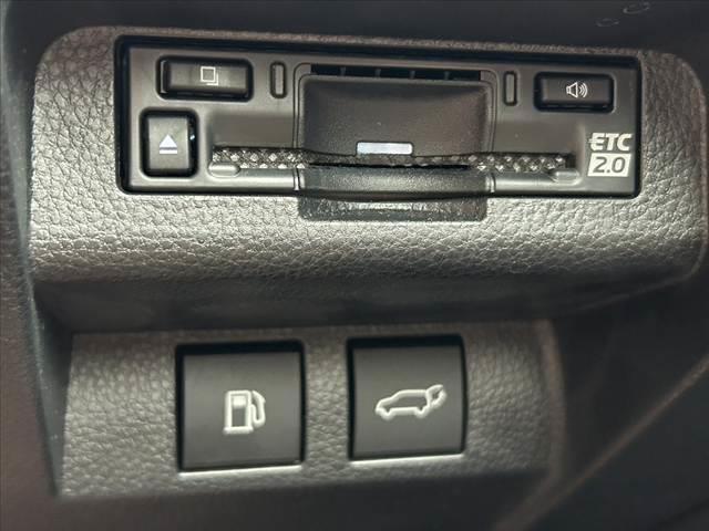 クラウンスポーツ Z 禁煙 パノラマルーフ セーフティS トヨタチームメイト BSM レーダークルコン パノラマビュー 前後ドラレコ 12.3インチディスプレイ ナビ フルセグ BT LED メモリ付きブラウン革シート(24枚目)