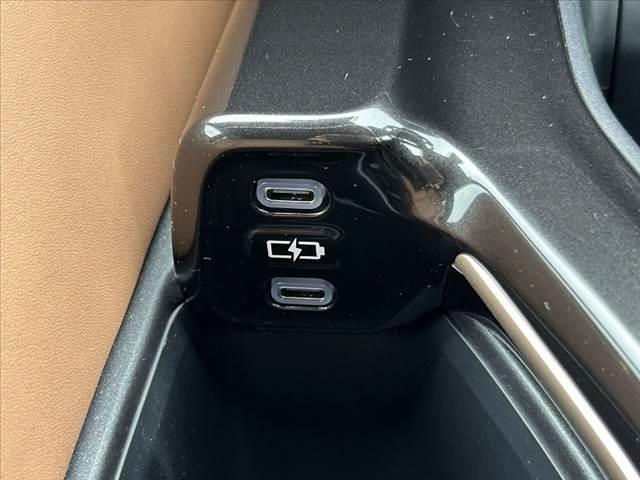 クラウンスポーツ Z 禁煙 パノラマルーフ セーフティS トヨタチームメイト BSM レーダークルコン パノラマビュー 前後ドラレコ 12.3インチディスプレイ ナビ フルセグ BT LED メモリ付きブラウン革シート(32枚目)