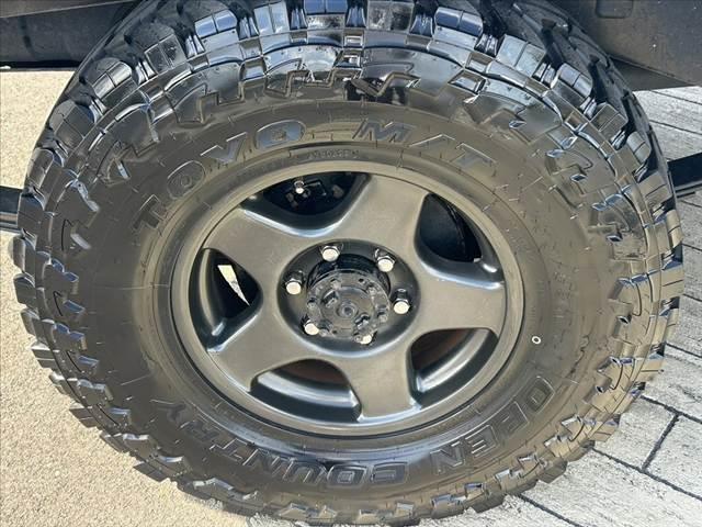 ランドクルーザー７０ ＬＸ　４ＷＤ　リフトアップ　社外ハンドル　社外ＳＤナビ　フルセグ　Ｂｌｕｅｔｏｏｔｈ　ＥＴＣ　スペアキー　Ｒガラスフィルム施工　ルーフキャリア　フロアマット　ドアバイザー（39枚目）