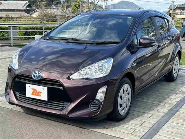 アクア G 中期 禁煙車 車検整備付 スマートキー セーフティセンスC クルコン Fシートヒーター オートライト 電格ウインカーミラー ステリモ Bカメラ 革巻きステア アームレスト チルトステア シートリフター(8枚目)