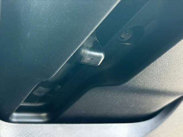 アクア G 中期 禁煙車 車検整備付 スマートキー セーフティセンスC クルコン Fシートヒーター オートライト 電格ウインカーミラー ステリモ Bカメラ 革巻きステア アームレスト チルトステア シートリフター(24枚目)