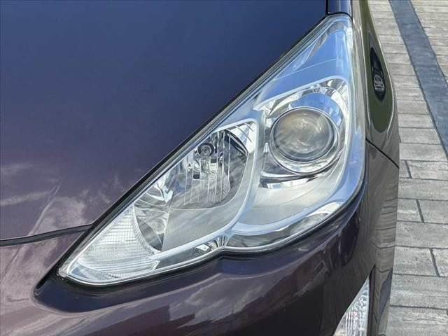 アクア G 中期 禁煙車 車検整備付 スマートキー セーフティセンスC クルコン Fシートヒーター オートライト 電格ウインカーミラー ステリモ Bカメラ 革巻きステア アームレスト チルトステア シートリフター(29枚目)