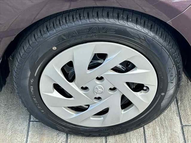 アクア G 中期 禁煙車 車検整備付 スマートキー セーフティセンスC クルコン Fシートヒーター オートライト 電格ウインカーミラー ステリモ Bカメラ 革巻きステア アームレスト チルトステア シートリフター(32枚目)