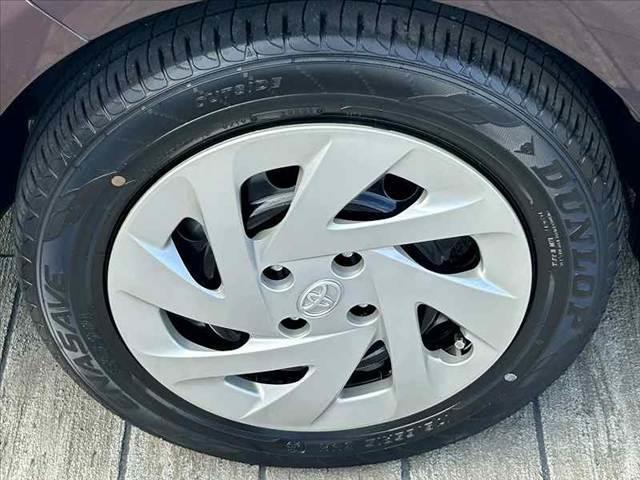 アクア G 中期 禁煙車 車検整備付 スマートキー セーフティセンスC クルコン Fシートヒーター オートライト 電格ウインカーミラー ステリモ Bカメラ 革巻きステア アームレスト チルトステア シートリフター(35枚目)