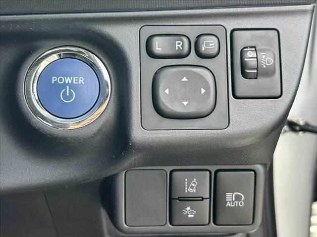 アクア Sスタイルブラック 禁煙車 車検整備付き 中期 セーフティセンスC Aハイビーム スマートキーX2 Fシートヒーター 純SDナビ 地デジ BT Bカメラ ステリモ オートライト ETC ドラレコ コーナーセンサー(6枚目)