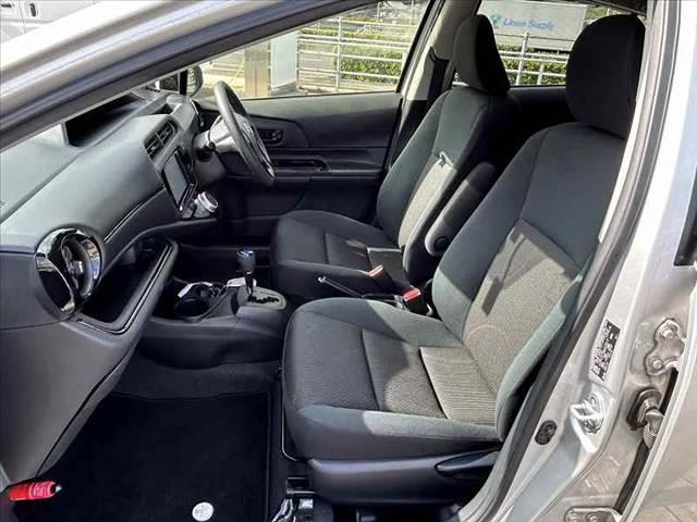 アクア Sスタイルブラック 禁煙車 車検整備付き 中期 セーフティセンスC Aハイビーム スマートキーX2 Fシートヒーター 純SDナビ 地デジ BT Bカメラ ステリモ オートライト ETC ドラレコ コーナーセンサー(17枚目)