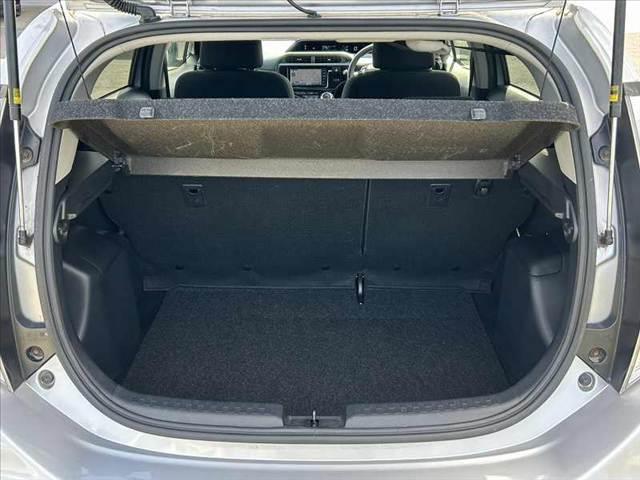 アクア Sスタイルブラック 禁煙車 車検整備付き 中期 セーフティセンスC Aハイビーム スマートキーX2 Fシートヒーター 純SDナビ 地デジ BT Bカメラ ステリモ オートライト ETC ドラレコ コーナーセンサー(20枚目)